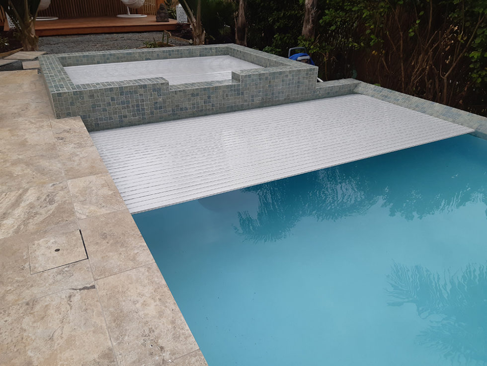 We Supply & Install Automatic Pool Covers NZ Wide